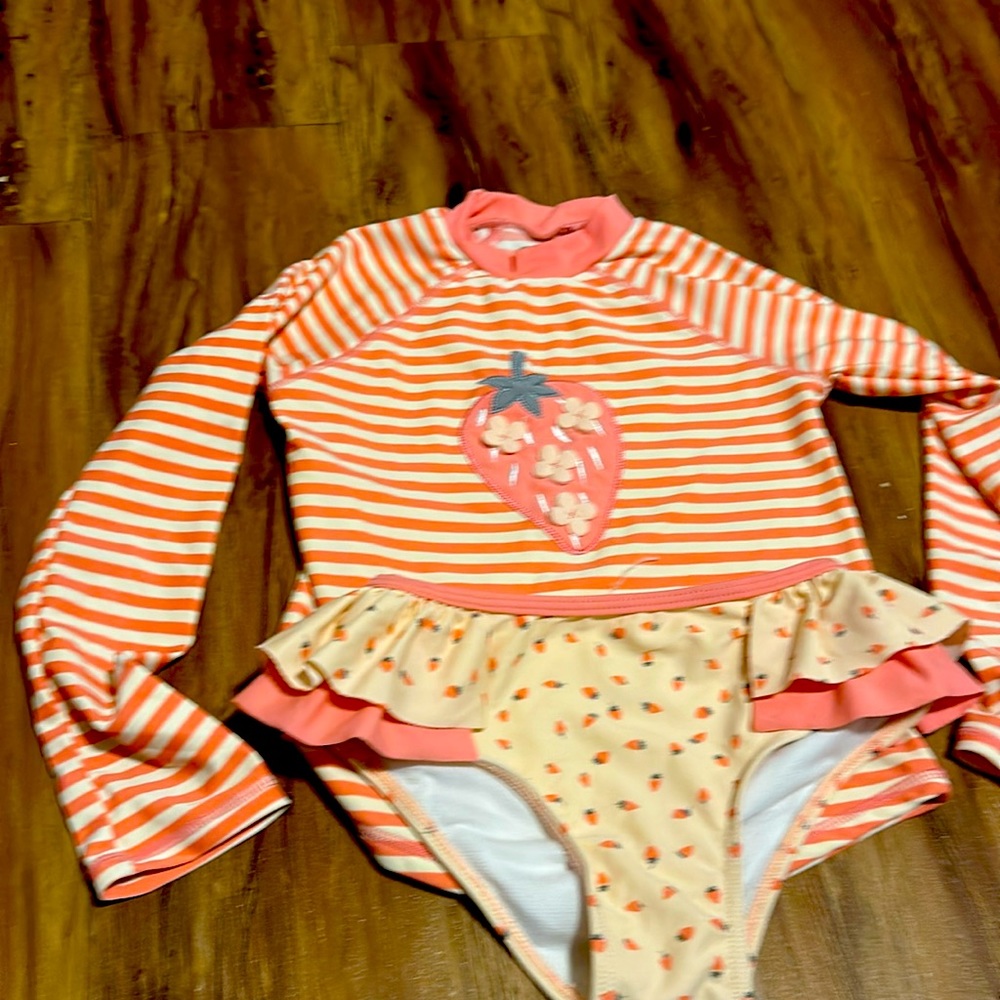 Girls swim suit, like new, only used one time